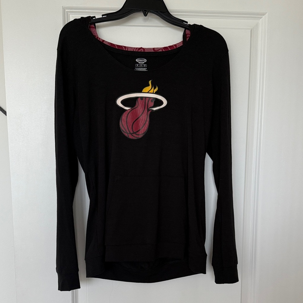 Women's Black Miami Heat Long Sleeve Hoodie - Size M